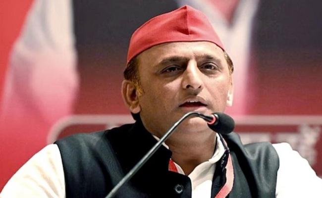 भाजपा सरकार की कार्यशैली ने उप्र में कानून व्यवस्था को बर्बाद किया: अखिलेश यादव