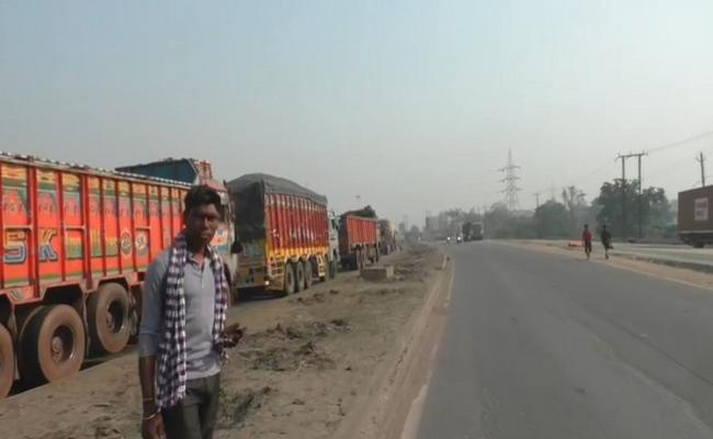 संबलपुर में हिंसा के विरोध में पश्चिम ओडिशा के विभिन्न स्थानों पर दिखा बंद का काफी असर