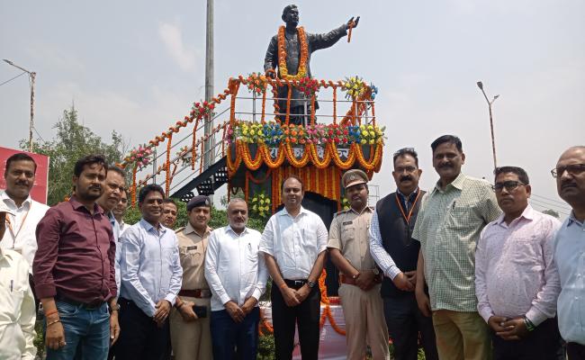 पुण्यतिथि पर श्रद्धापूर्वक याद किए गए राष्ट्रकवि दिनकर