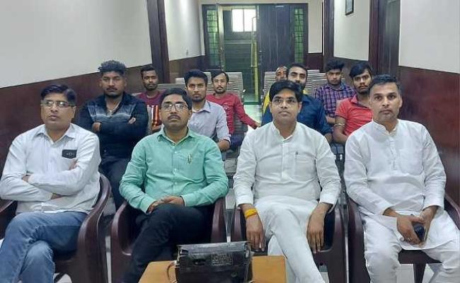 मेरठ में 150 स्थानों पर सुनी गई प्रधानमंत्री के 'मन की बात'