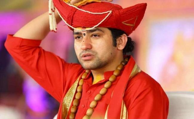 बिहार में बागेश्वर धाम के पीठाधीश्वर पंडित धीरेंद्र कृष्ण शास्त्री के खिलाफ परिवाद दर्ज