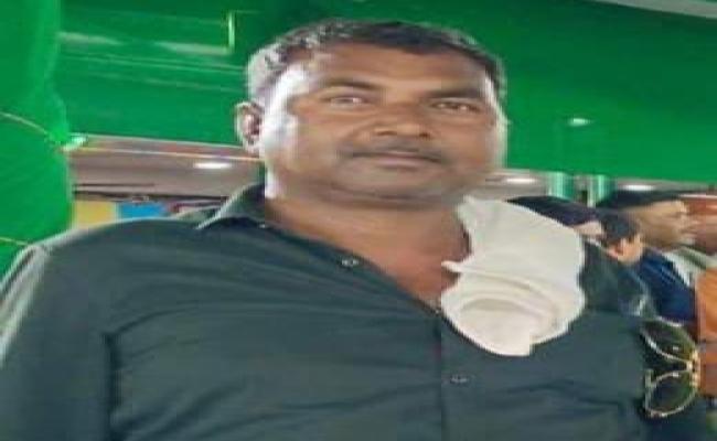 बेखौफ अपराधियों ने राजद नेता पैक्स अध्यक्ष को मारी गोली