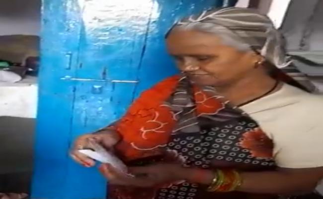 वायरल वीडियो पर बोली महिला, किसी उम्मीदवार ने नहीं दिया कोई पैसा