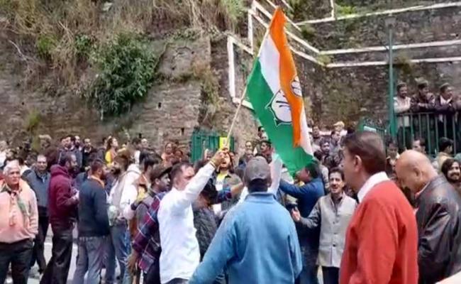 शिमला नगर निगम चुनाव में कांग्रेस की धमाकेदार जीत, भाजपा नौ पर सिमटी, आप का नहीं खुला खाता