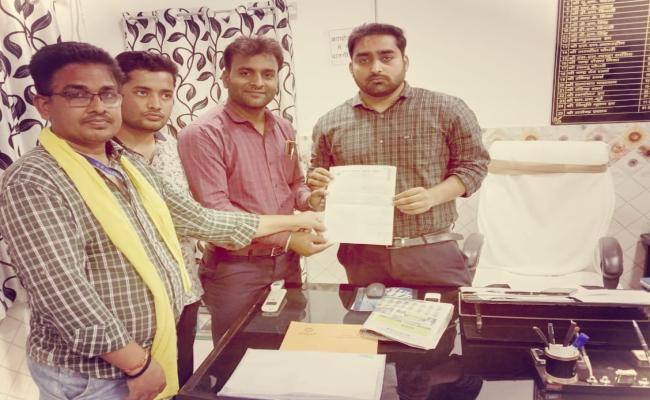 जल समस्या को लेकर अभाविप ने बीडीओ को सौंपा ज्ञापन