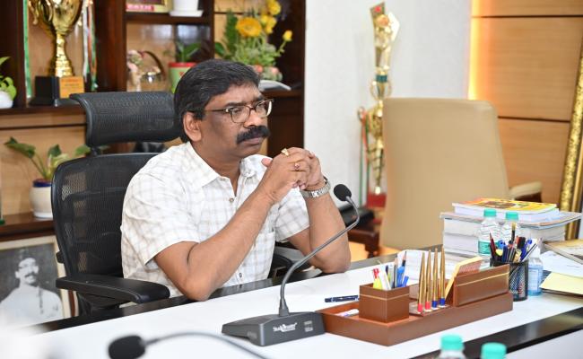 नीति आयोग शासी निकाय की बैठक में मुख्यमंत्री और मुख्य सचिव होंगे शामिल