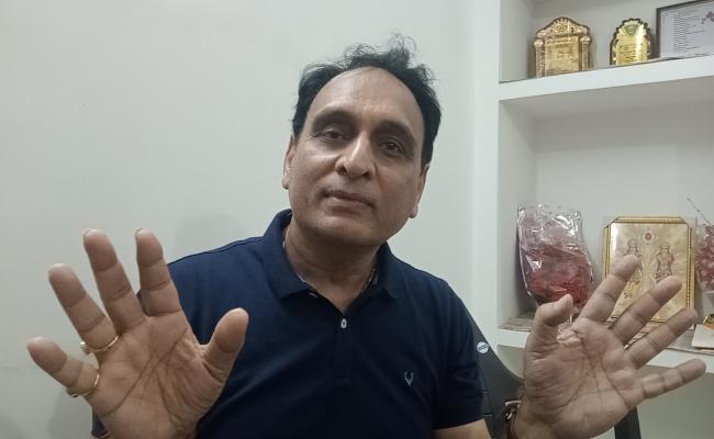 भारत में रहना है तो वंदेमातरम कहना होगा, समानता देनी होगी भगवा को : राकेश सिन्हा