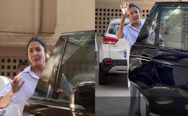 फोटो के लिए पैपराजी ने रोका तो खुलकर बोलीं अनुष्का शर्मा, वीडियो वायरल