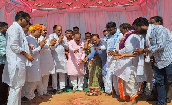 प्रधानमंत्री की अजमेर रैली के लिए कायड़ सभा स्थल का किया भूमि पूजन