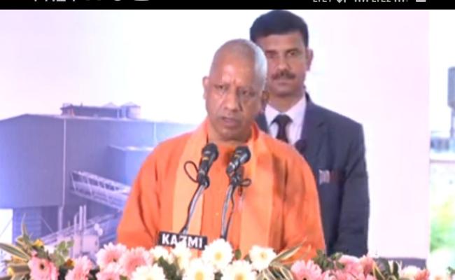 महाकुंभ-2025 के लिए एक्शन में योगी सरकार, जल्दी जारी होगा थीम और लोगो