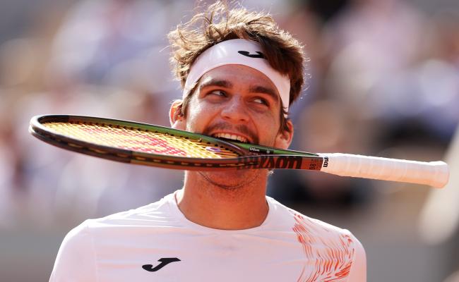 फ्रेंच ओपनः दूसरी वरीयता प्राप्त मेदवेदेव हुए उलटफेर के शिकार, 172वीं रैंकिंग के खिलाड़ी ने दी मात