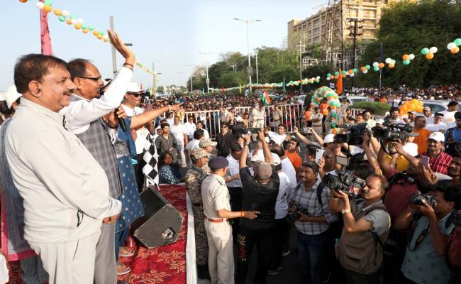 भोपाल को क्लीन और ग्रीन बनाएँ, कोई एक नेक काम अवश्य अपनाएँ : शिवराज
