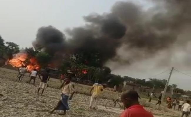 बेगूसराय में आग में झुलस कर बच्ची की मौत