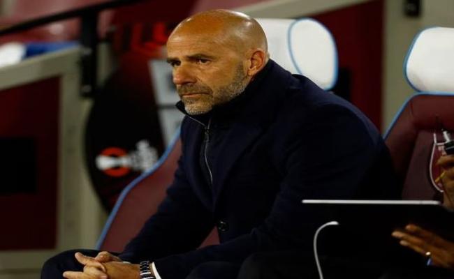 डच सॉकर क्लब पीएसवी ने पीटर बोस्ज़ को अपना नया मुख्य कोच नियुक्त किया