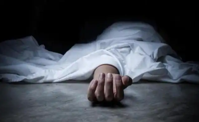 फर्रुखाबाद : युवक की हत्या कर शव फांसी पर लटकाया