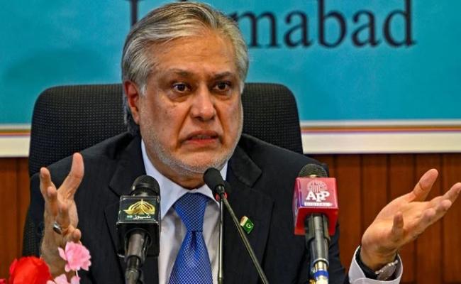 पाकिस्तानी अखबारों सेः आईएमएफ समझौते में देरी पर वित्त मंत्री ने निकाली भड़ास