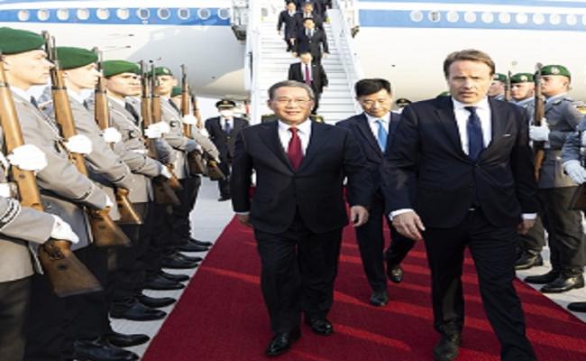 चीन के प्रधानमंत्री जर्मनी और फ्रांस की पांच दिवसीय यात्रा पर, पहले चरण में बर्लिन पहुंचे