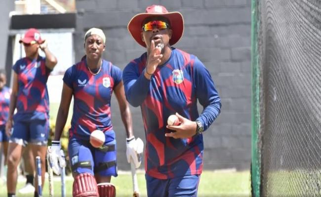 वेस्टइंडीज महिला क्रिकेट टीम के अंतरिम मुख्य कोच नियुक्त हुए रॉबर्ट सैमुअल्स