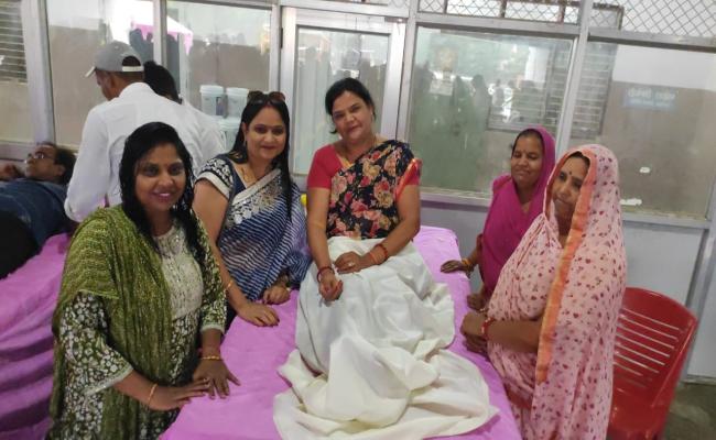 कन्हैयालाल स्मृति: नगर निगम में रक्तदान व पुष्पांजलि