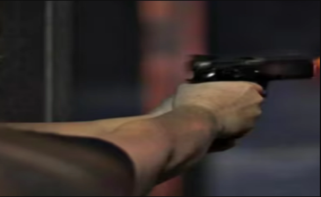 सऊदी अरब में अमेरिकी वाणिज्य दूतावास पर गोलीबारी में एक की मौत, हमलावर को भी मार गिराया