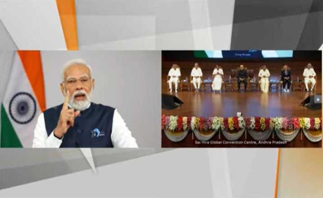 एससीओ समिट में प्रधानमंत्री ने वैश्विक चुनौतियों और आतंकवाद का मुद्दा उठाया, सहयोग बढ़ाने पर दिया जोर