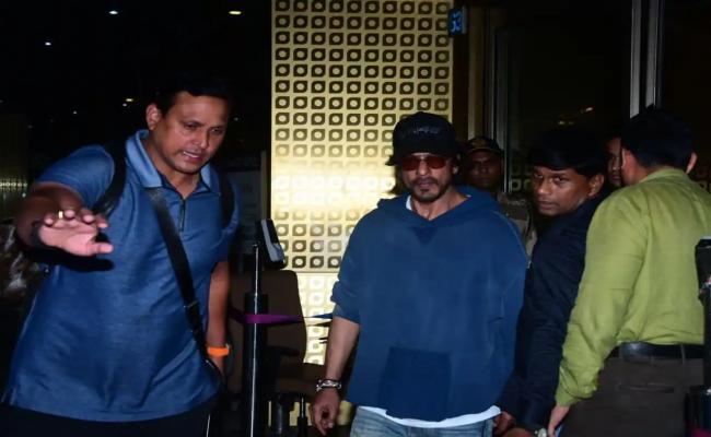 एक्सीडेंट के बाद अमेरिका से मुंबई लौटे शाहरुख खान