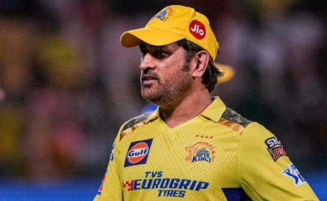 भारतीय क्रिकेट जगत ने धोनी को उनके 42वें जन्मदिन की दी बधाई