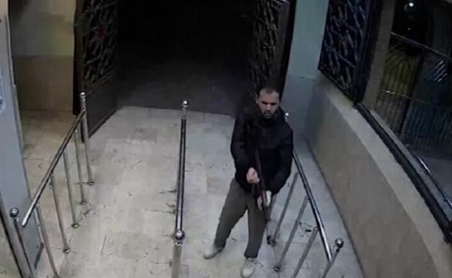 ईरान के शिराज शहर की शाह चेराघ दरगाह पर हुए आतंकी हमले में दो को फांसी दी गई