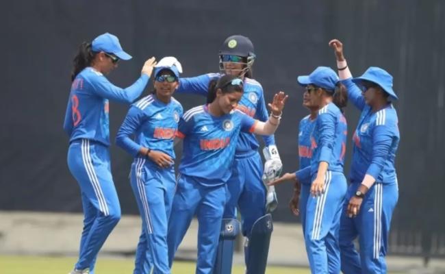 हरमनप्रीत कौर ने बांग्लादेश के खिलाफ पहले टी20 मैच में गेंदबाजों के प्रदर्शन को सराहा