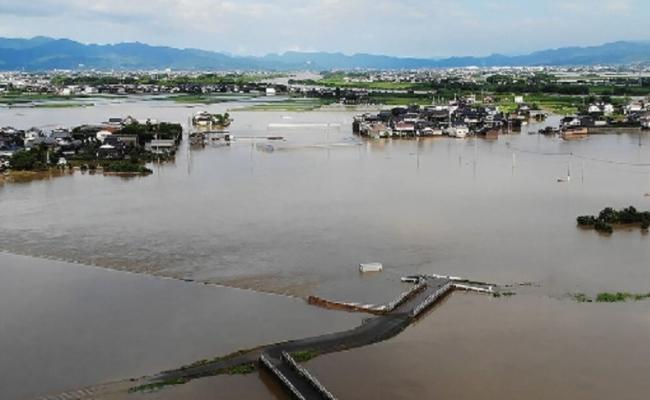 जापान में भारी बारिश, कुछ जगह बुलेट ट्रेनों को रोकना पड़ा, छह की मौत
