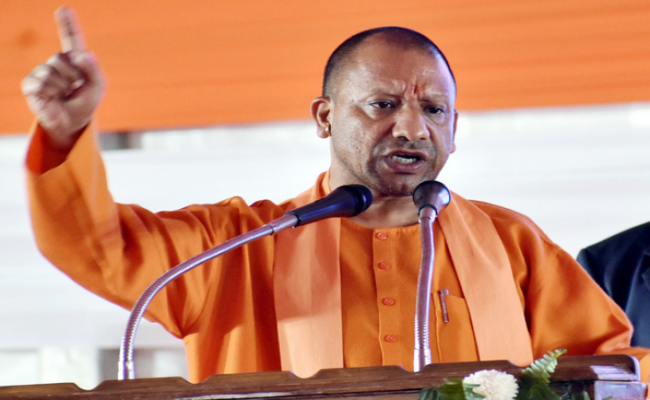 मुख्यमंत्री योगी ने शहीद अंशुमान को दी श्रद्धांजलि, परिजनों को 50 लाख रूपये की आर्थिक सहायता एवं एक सदस्य को नौकरी