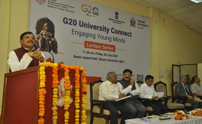 अतीत से ही दुनियाभर को नई दिशा देता आ रहा भारत: उच्च शिक्षा मंत्री