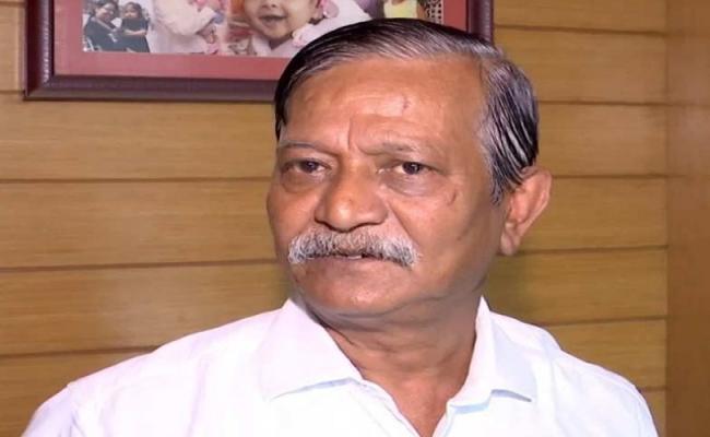 कालीघाट वाले काकू ने हाईकोर्ट में लगाई जमानत और चिकित्सा की याचिका