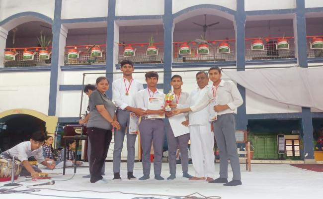 सरस्वती विद्या मंदिर के चार छात्रों ने राष्ट्रीय चैंपियनशिप में जीते स्वर्ण पदक
