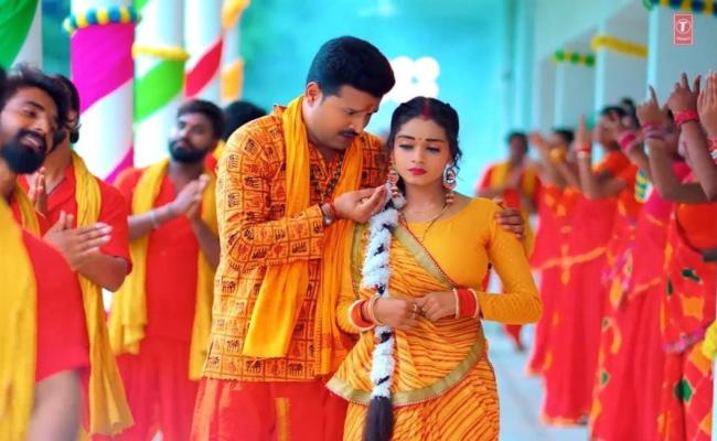 सुपरस्टार रितेश पांडे का नया गाना 'बरसेला सावनवा' रिलीज