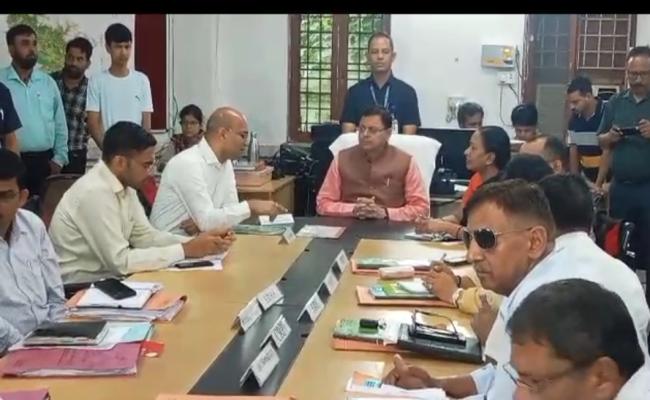 गौरीकुंड हादसा: मुख्यमंत्री धामी ने राहत-बचाव कार्य में तेजी लाने के दिए निर्देश