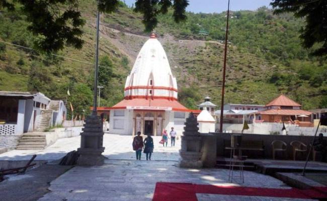 बाबा बूढ़ा अमरनाथ के लिए 921 तीर्थयात्रियों का आठवां जत्था जम्मू से रवाना