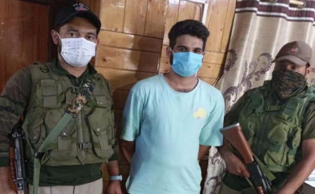 कश्मीर में आतंकवाद को पुनर्जीवित करने की कोशिश में लगा दहशतगर्द बांदीपोरा में पकड़ा गया