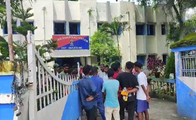 सिलीगुड़ी में आदिवासी नाबालिग के साथ दुष्कर्म