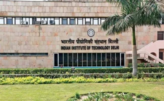 आईआईटी दिल्ली के छात्र ने फांसी लगाकर दी जान