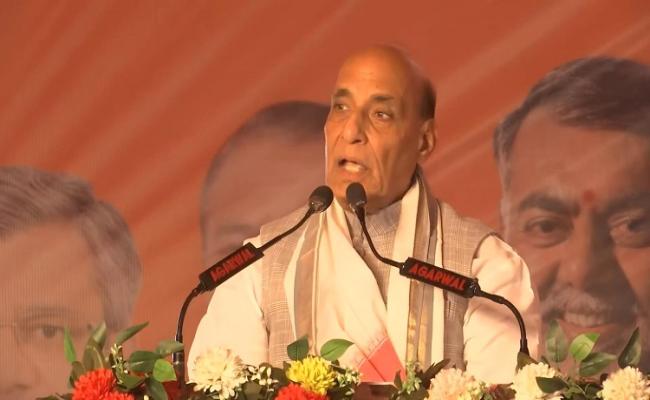 राजनाथ सिंह ने जनआशीर्वाद यात्रा का शुभारंभ किया, मुख्यमंत्री शिवराज को बताया राजनीति का धोनी
