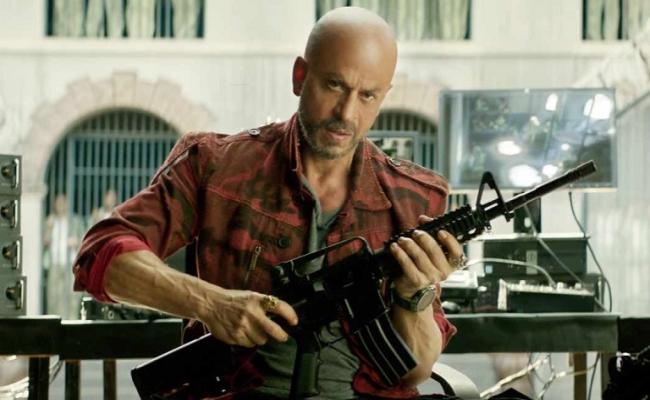 शाहरुख की फिल्म 'जवान' की ग्रैंड ओपनिंग, पहले दिन की कमाई में तोड़ा 'पठान' का रिकॉर्ड