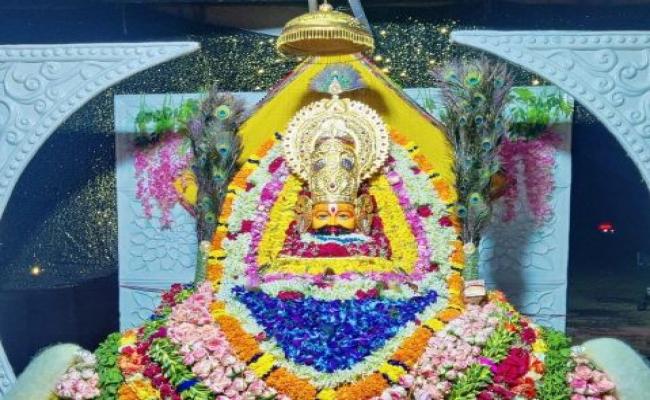 अधिष्ठा व अनुष्का के भजनों पर झूम उठा शाहपुरा