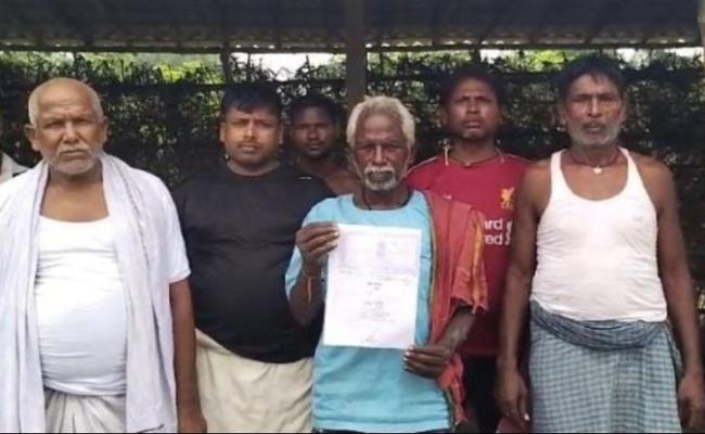 विद्यालय के लिए चार भाइयों ने दान की अपनी जमीन, चंदे से विद्यालय का हो रहा निर्माण