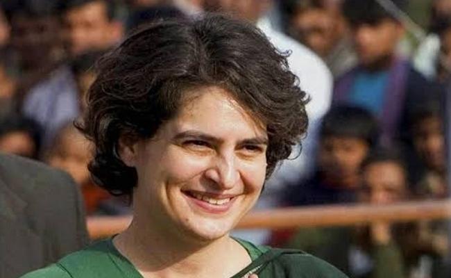 हिमाचल के दो दिवसीय दौरे पर प्रियंका गांधी, आपदा प्रभावित जिलों का लेंगी जायजा