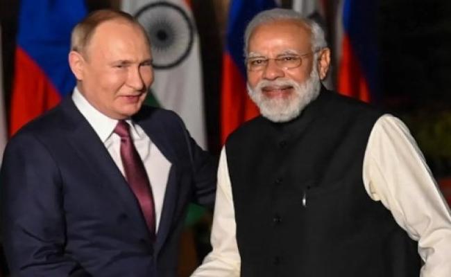 मेक इन इंडिया का उल्लेख कर पुतिन ने की प्रधानमंत्री मोदी की प्रशंसा