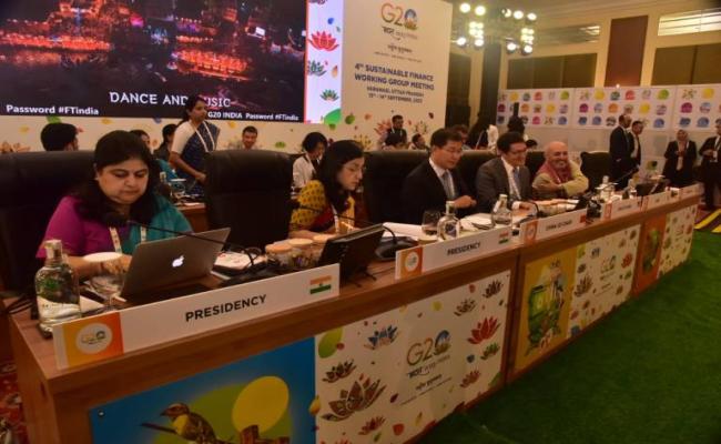 वाराणसी: जी—20 सतत वित्त कार्यसमूह की चौथी बैठक शुरू, डेलीगेट्स ने प्रेसीडेंट टेबल पर रखे प्रस्ताव