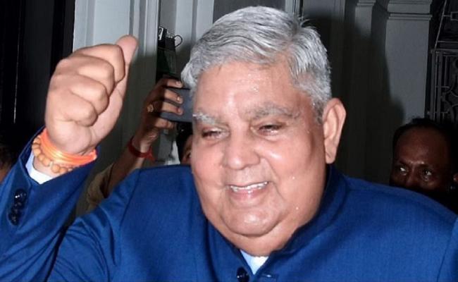 उप राष्ट्रपति धनखड़ आज मप्र में, एमसीयू के दीक्षांत समारोह में होंगे शामिल