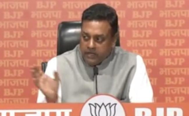 कुछ पत्रकारों का बहिष्कार करने को लेकर आईएनडीआईए पर भाजपा हुई हमलावर