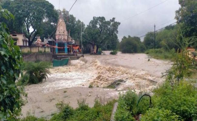 रतलाम: मूसलाधार बारिश से जन-जीवन प्रभावित, जलाशय हुए लबालब